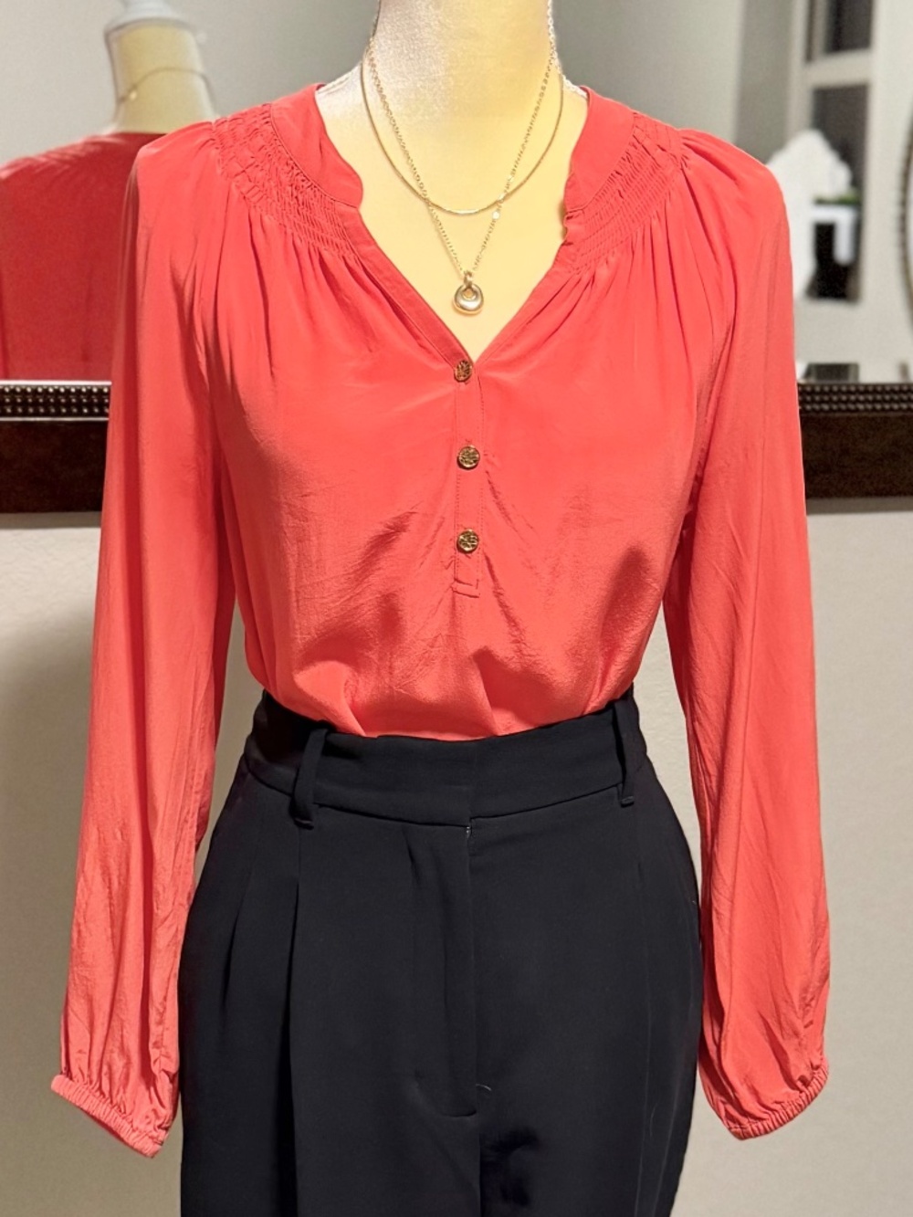 Lilly Pulitzer Silk Blouse Small Coral Pink Gold Button Long Sleeve Office Boho